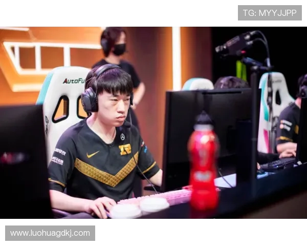 RNG强势出击迎战OMG 双方激烈对决剑指季后赛名额 RNG强势出击迎战OMG 双方激烈对决剑指季后赛名额