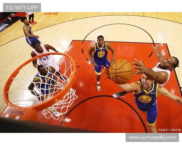 金州勇士迎战劲敌巅峰对决 一场历史性的篮球盛宴即将上演