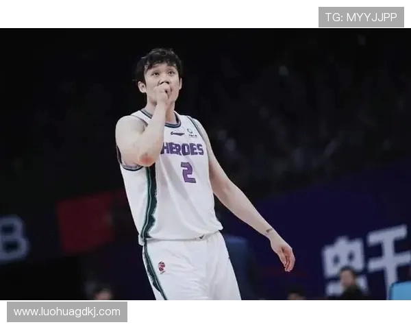 丁彦雨航重返CBA赛场引关注，是否能带领山东男篮再创辉煌