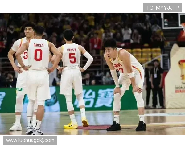 中国男篮迎战菲律宾亚预选赛全力以赴争取胜利的精彩对决